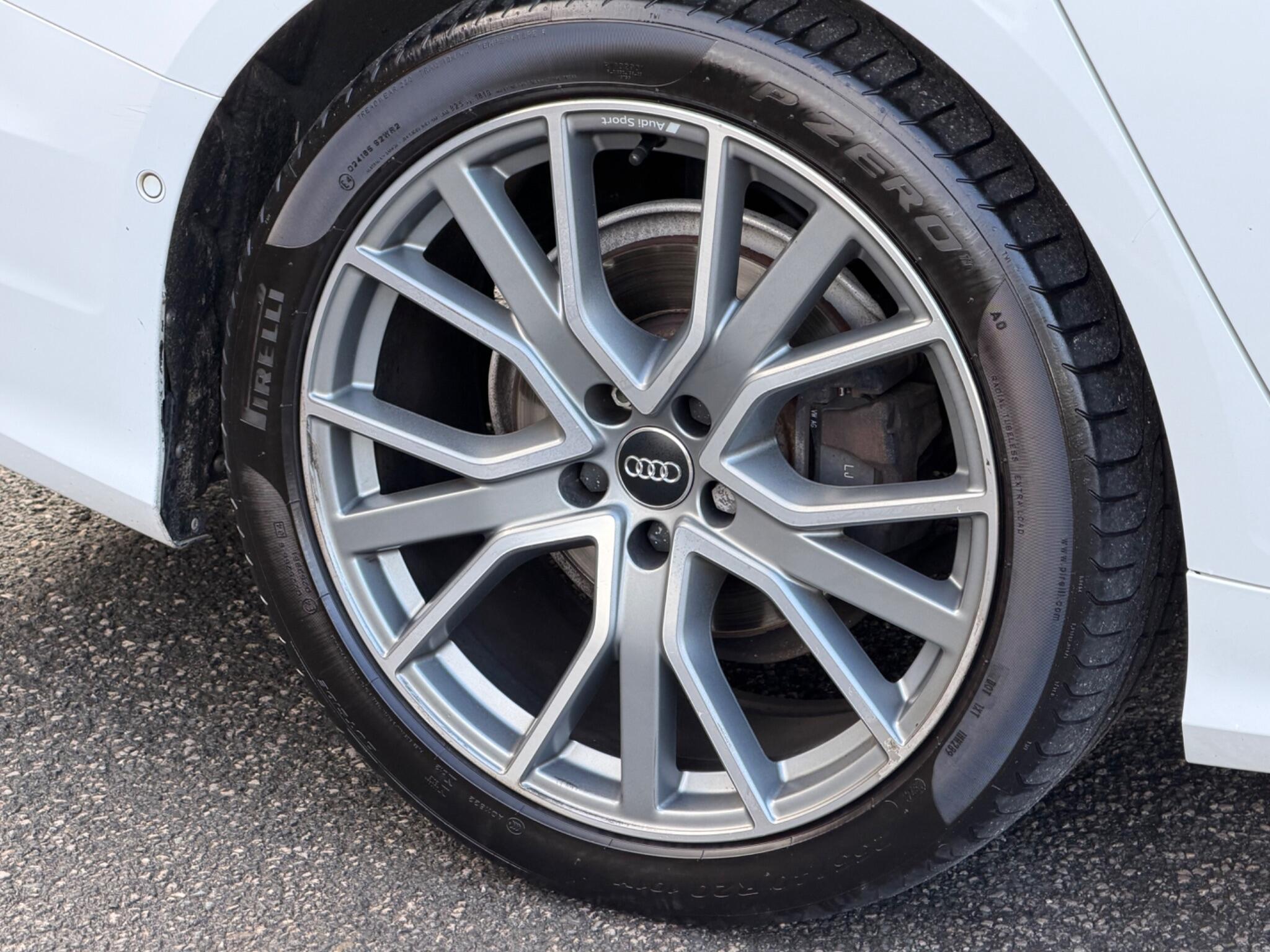 Audi A6 view 54