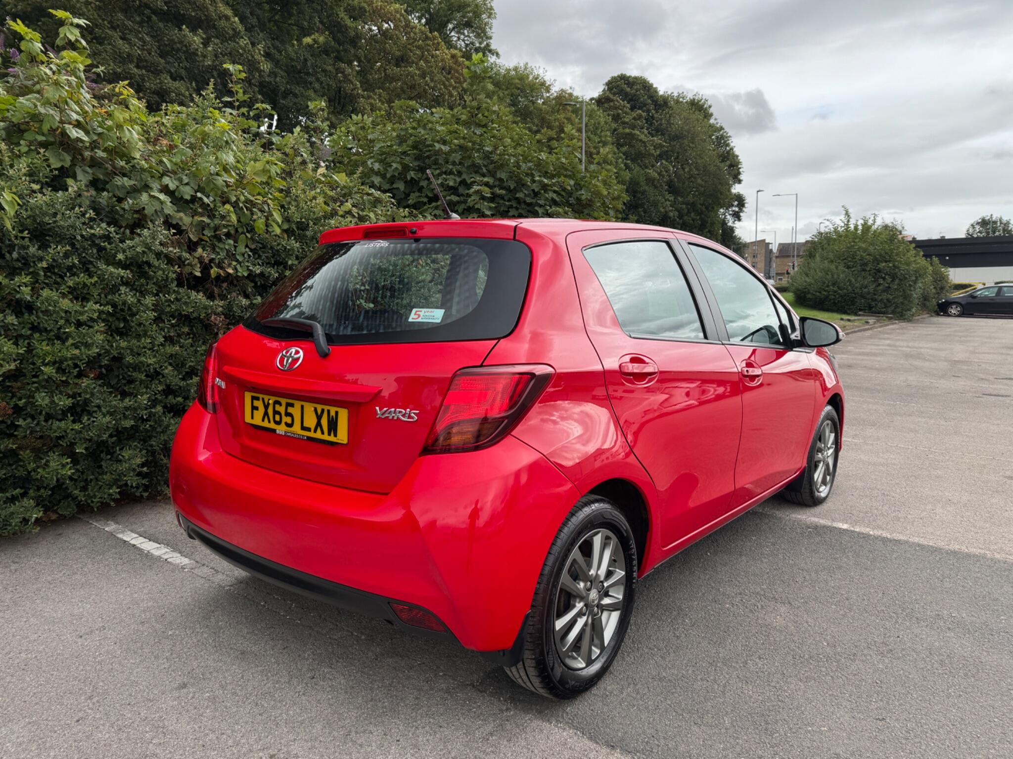 Toyota Yaris view 9