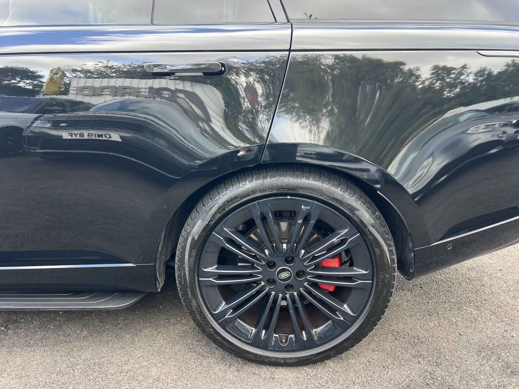 Land Rover Range Rover view 22