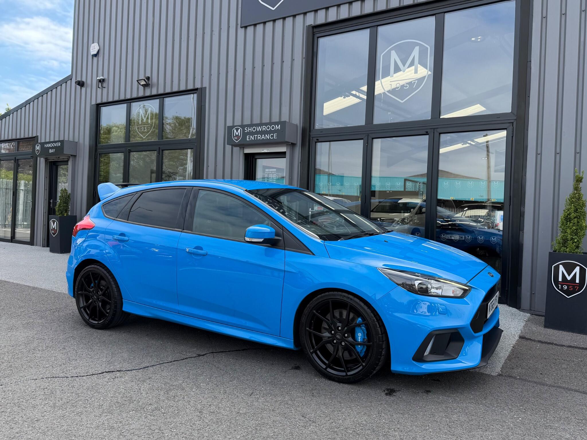 Ford Focus view 12