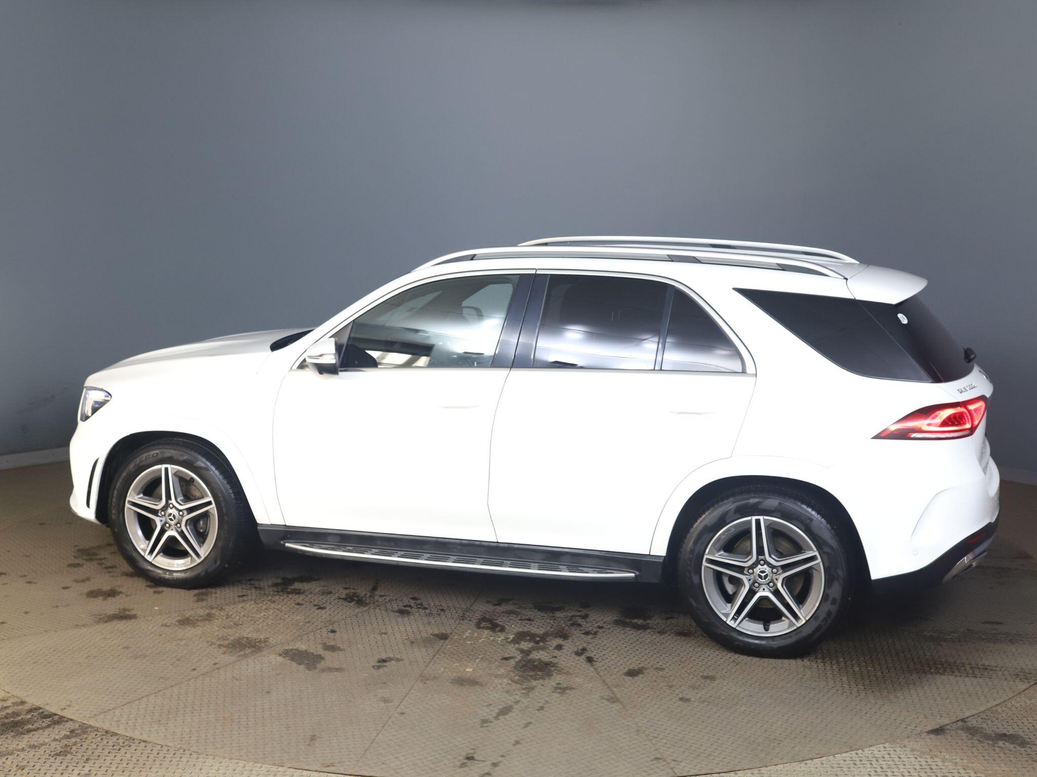 Mercedes-Benz GLE view 5