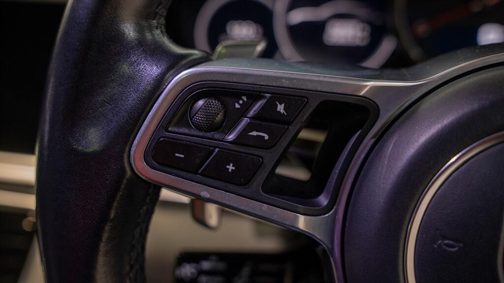 Porsche Panamera view 54