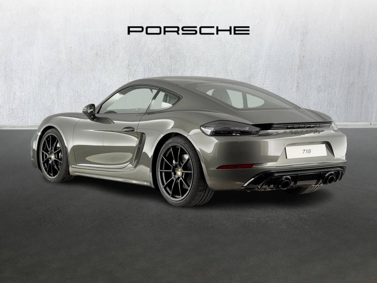 Porsche Cayman view 3