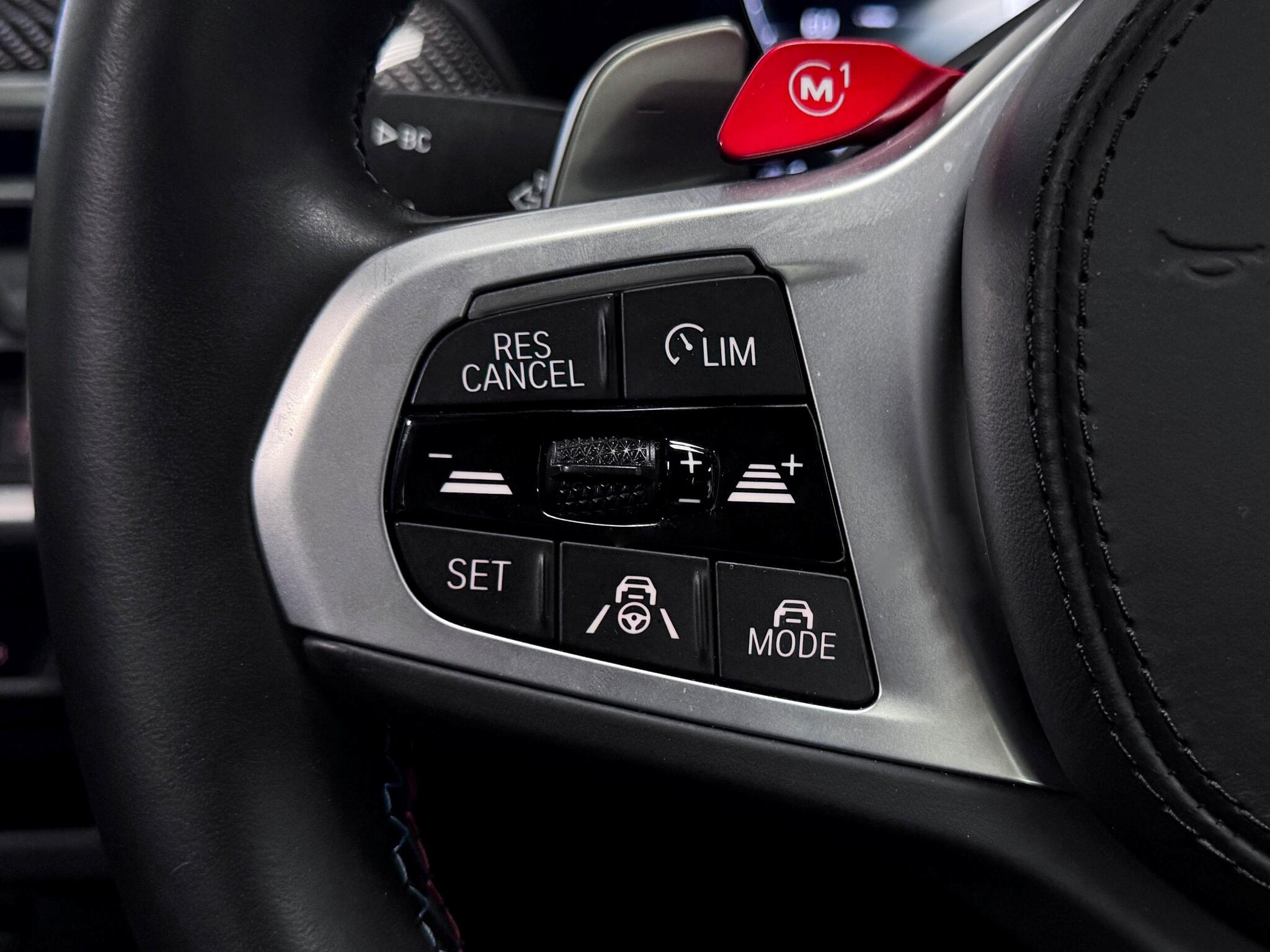 BMW X4 M view 41