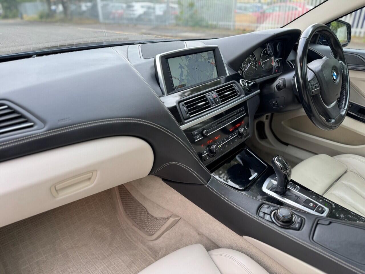 BMW 6 Series view 24