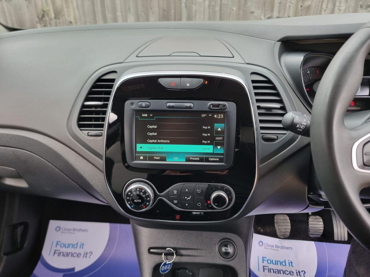 Renault Captur view 29
