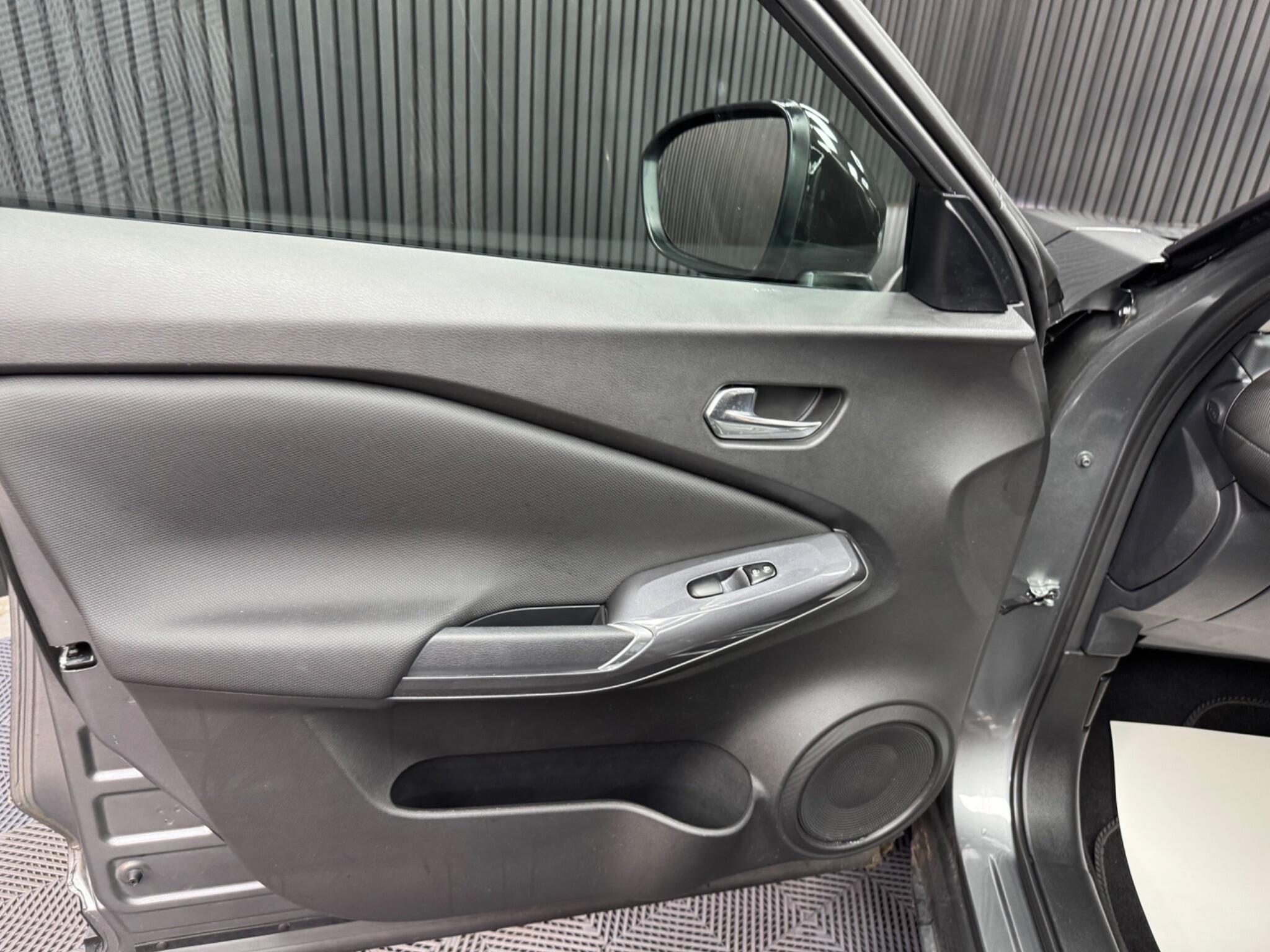 Nissan Juke view 47