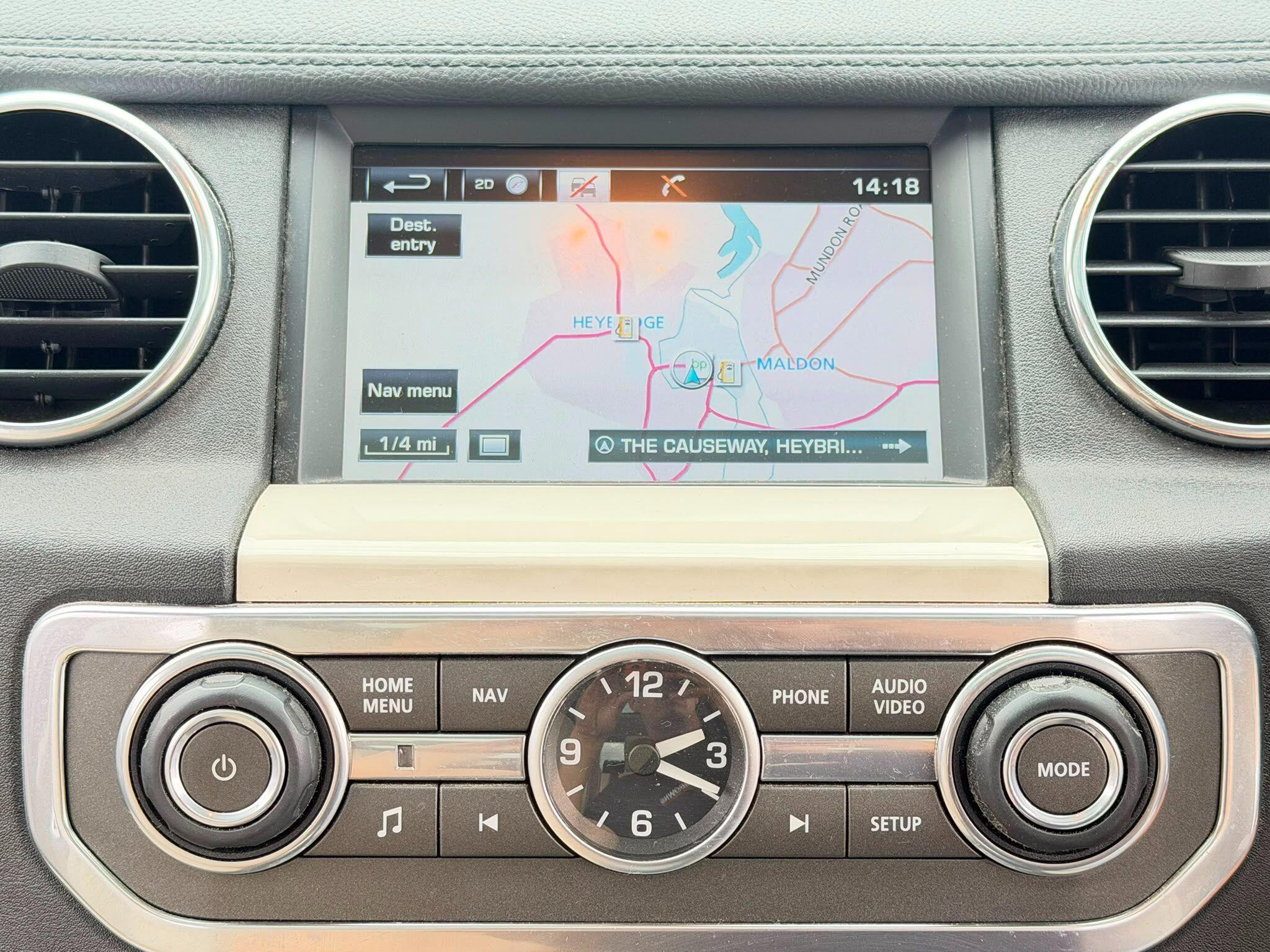 Land Rover Discovery view 33