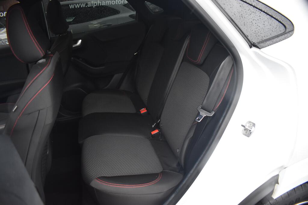 Ford Puma view 13