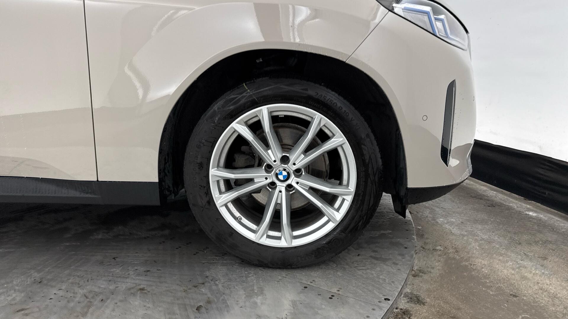BMW X3 view 14