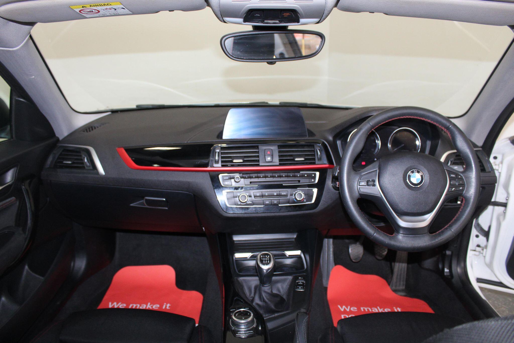 BMW 2 Series view 24