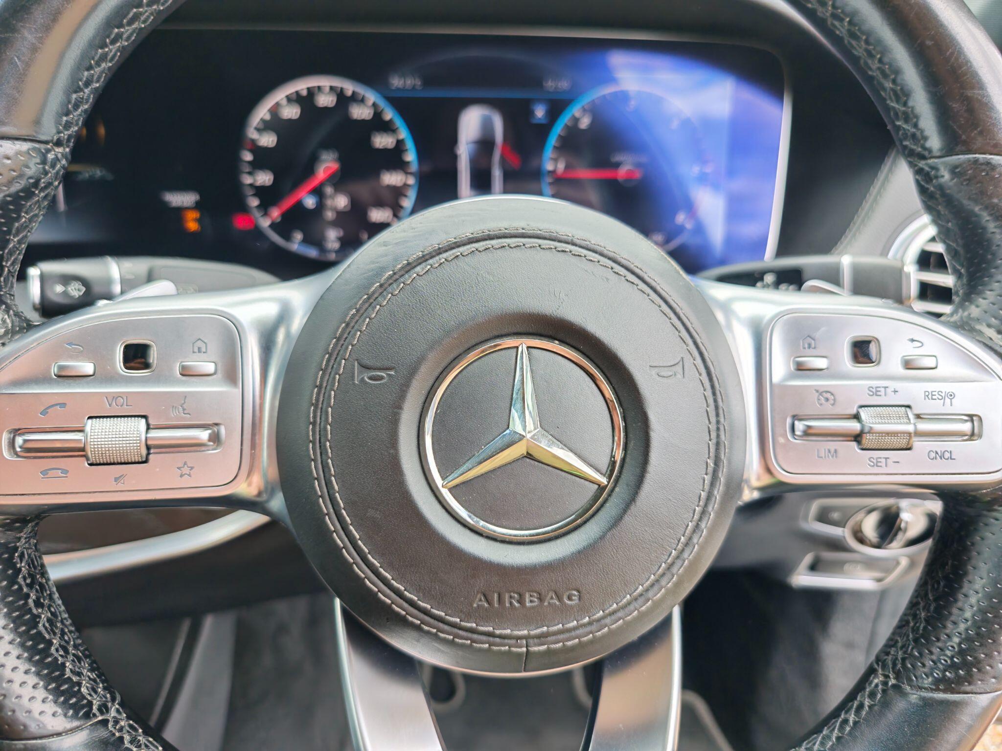 Mercedes-Benz S Class view 12