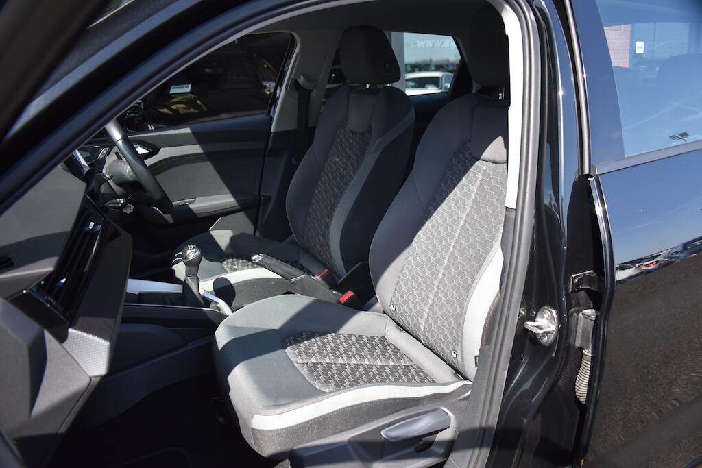 Audi A1 view 12