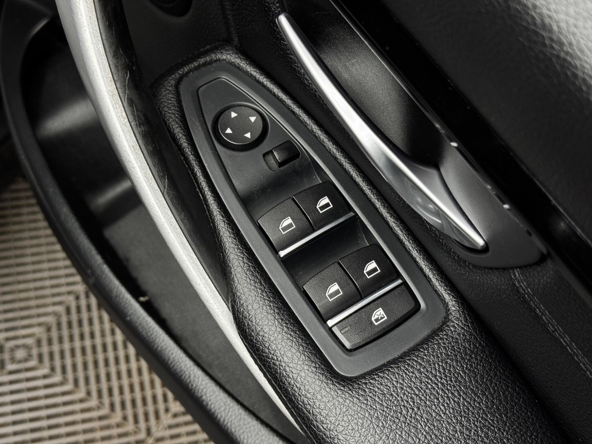 BMW 3 Series view 42