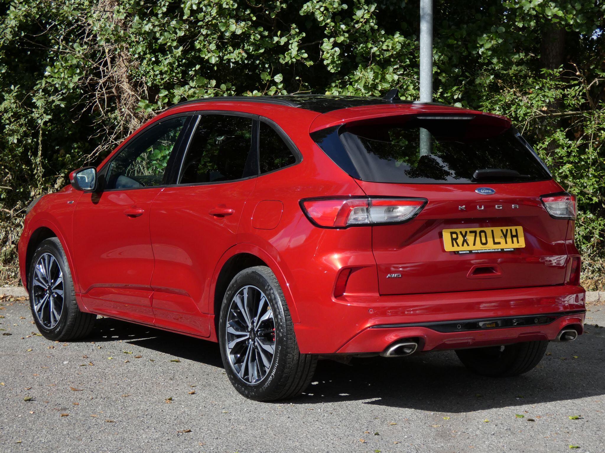 Ford Kuga view 3