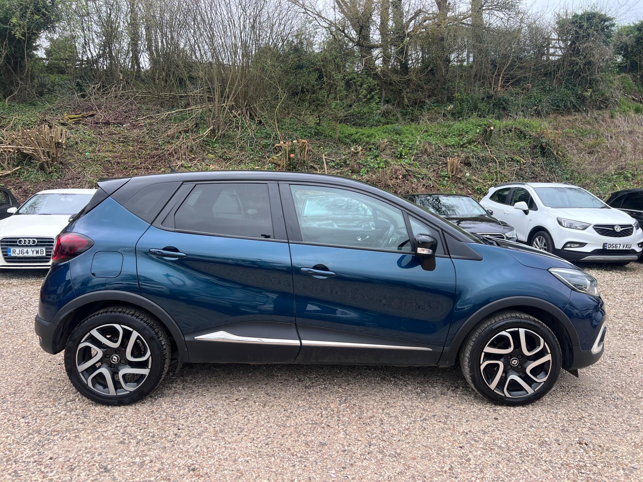 Renault Captur view 10