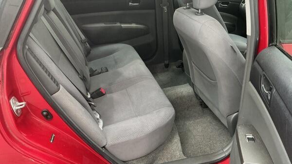 Toyota Prius view 8