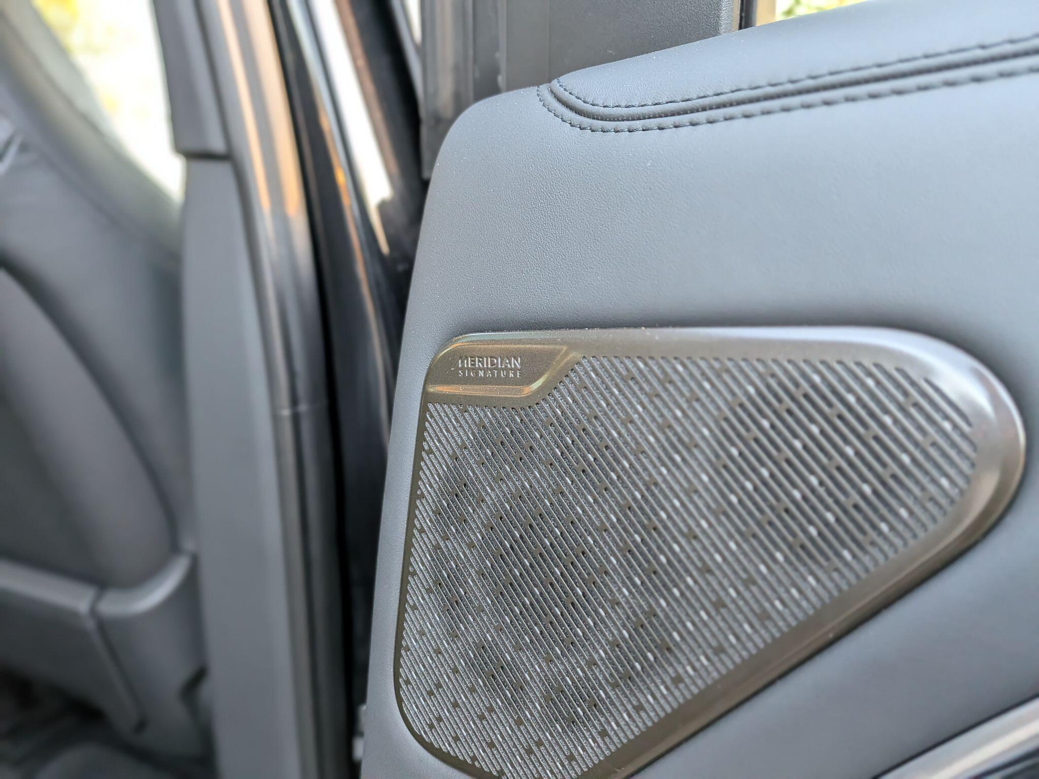Land Rover Range Rover view 60