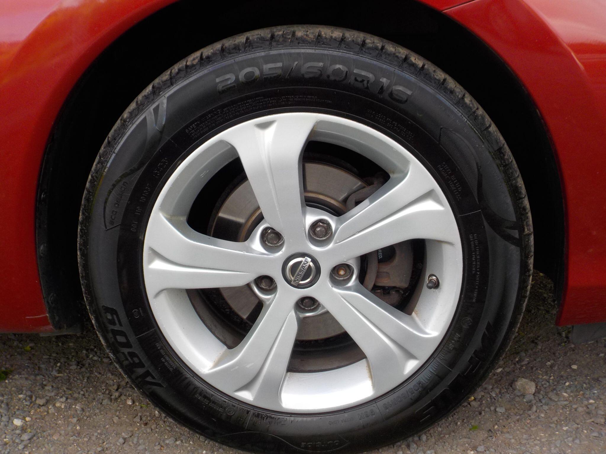 Nissan Pulsar 1.2 DIG-T Acenta Euro 6 (s/s) 5dr