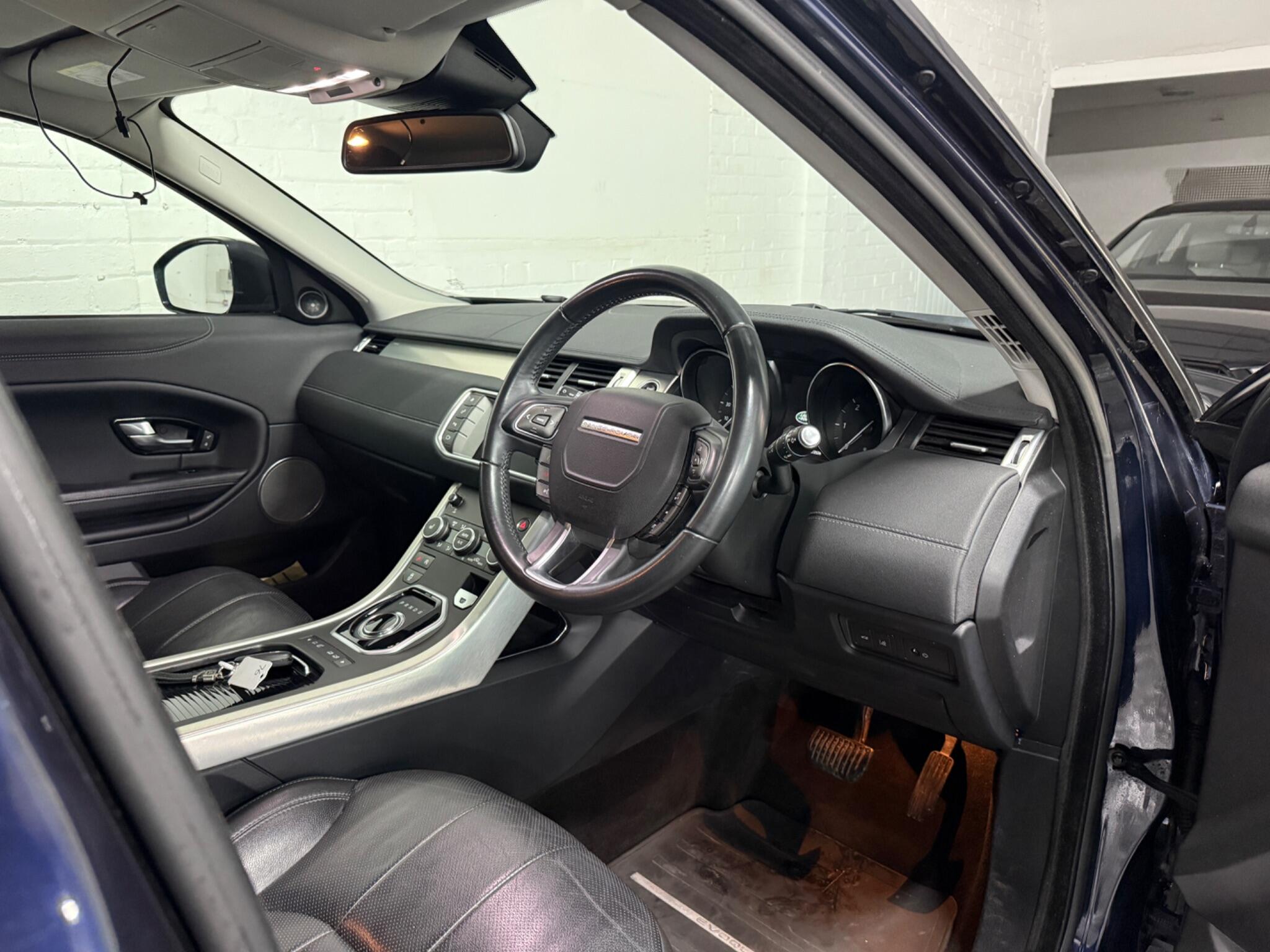2017 Land Rover Range Rover Evoque 2.0 TD4 SE Tech Auto 4WD Euro 6 (s/s) 5dr • 80,500 miles image 12
