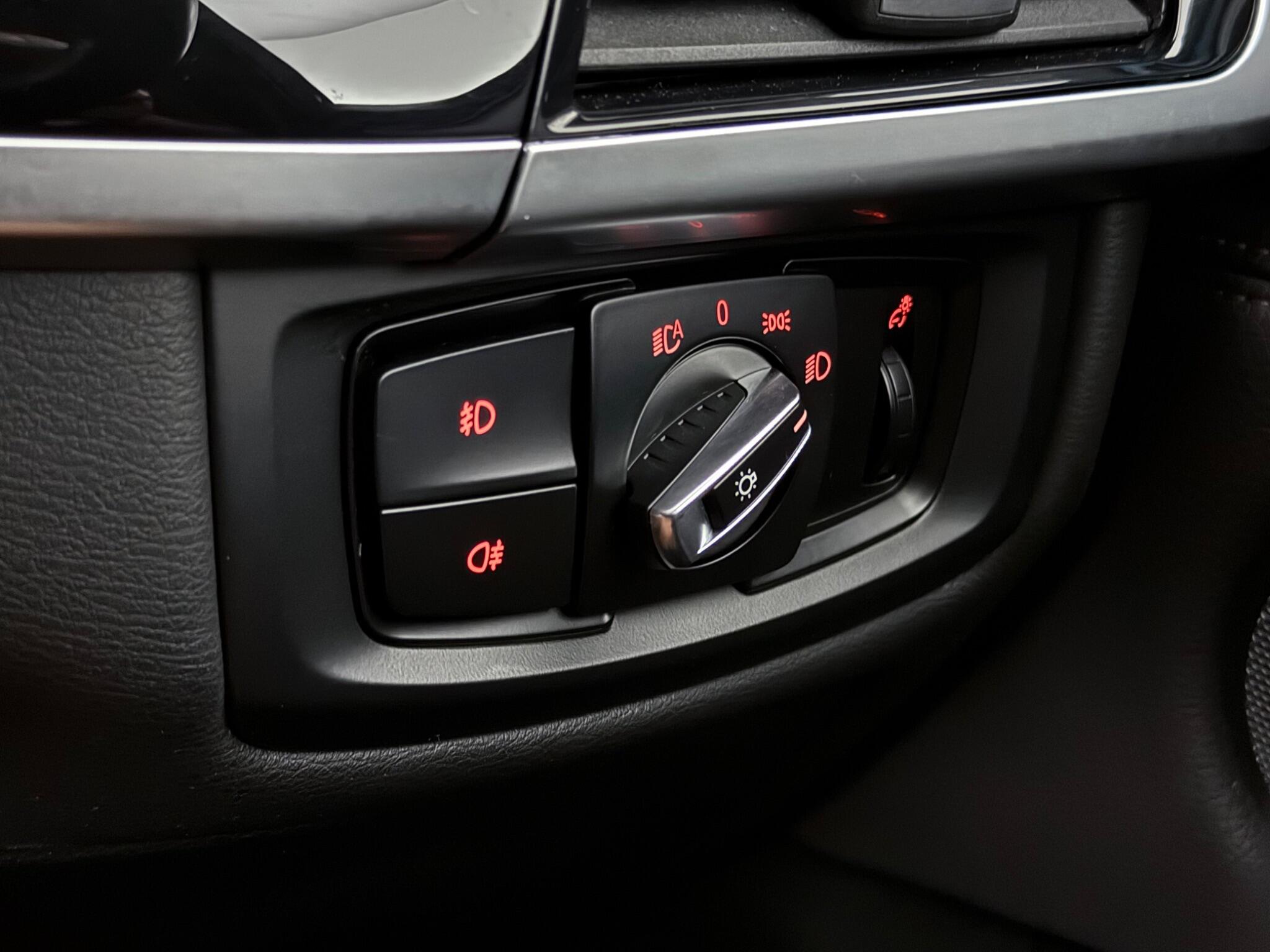 BMW X5 view 20