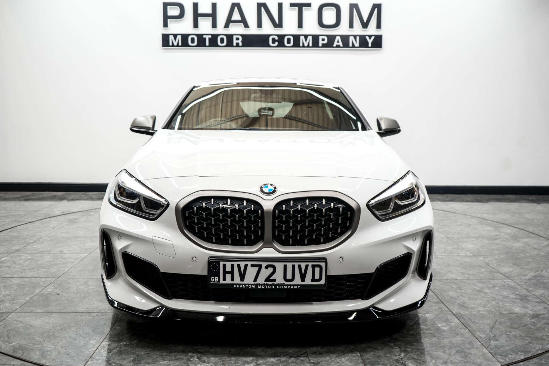BMW 1 Series view 5