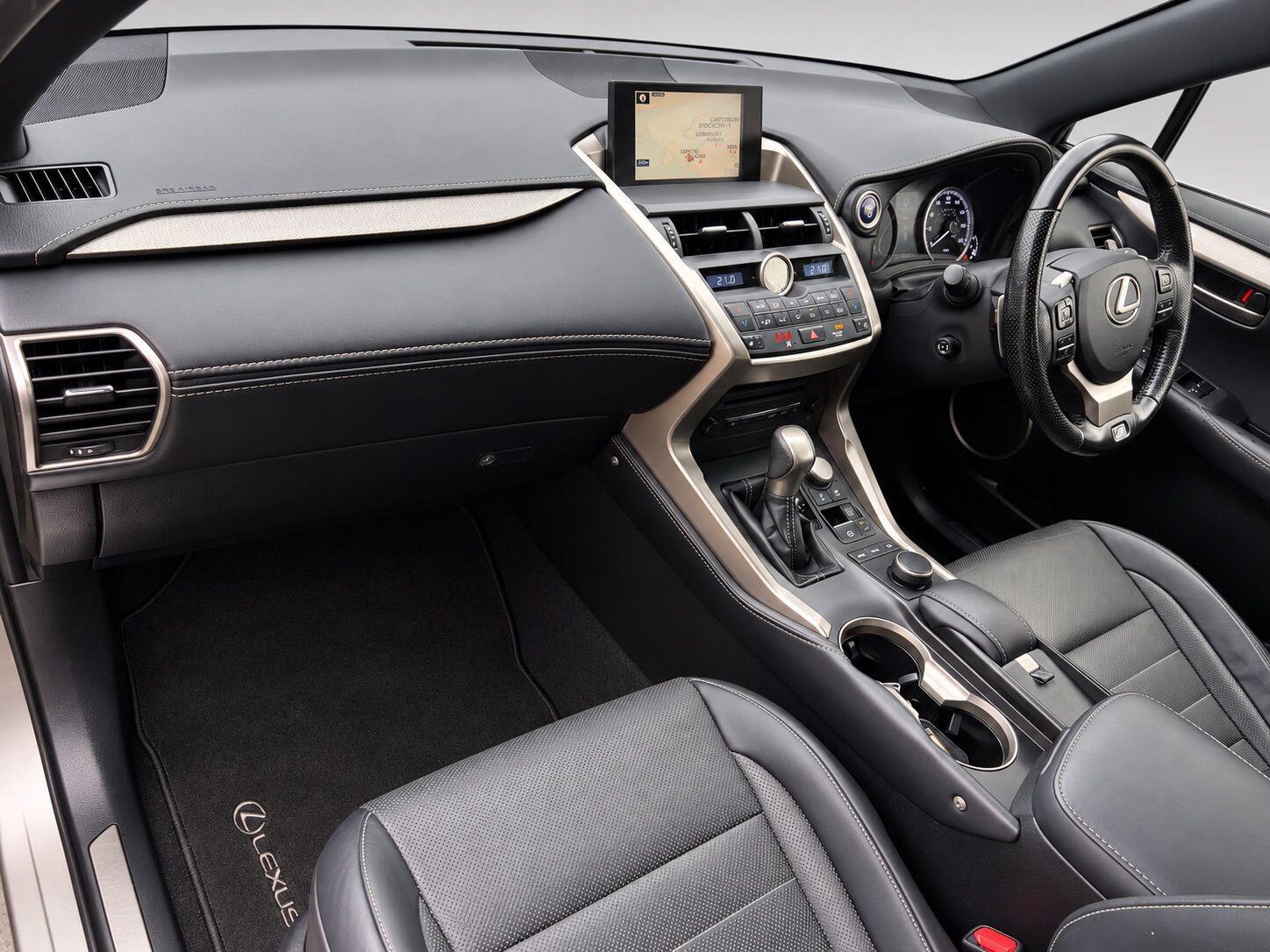 Lexus NX view 34