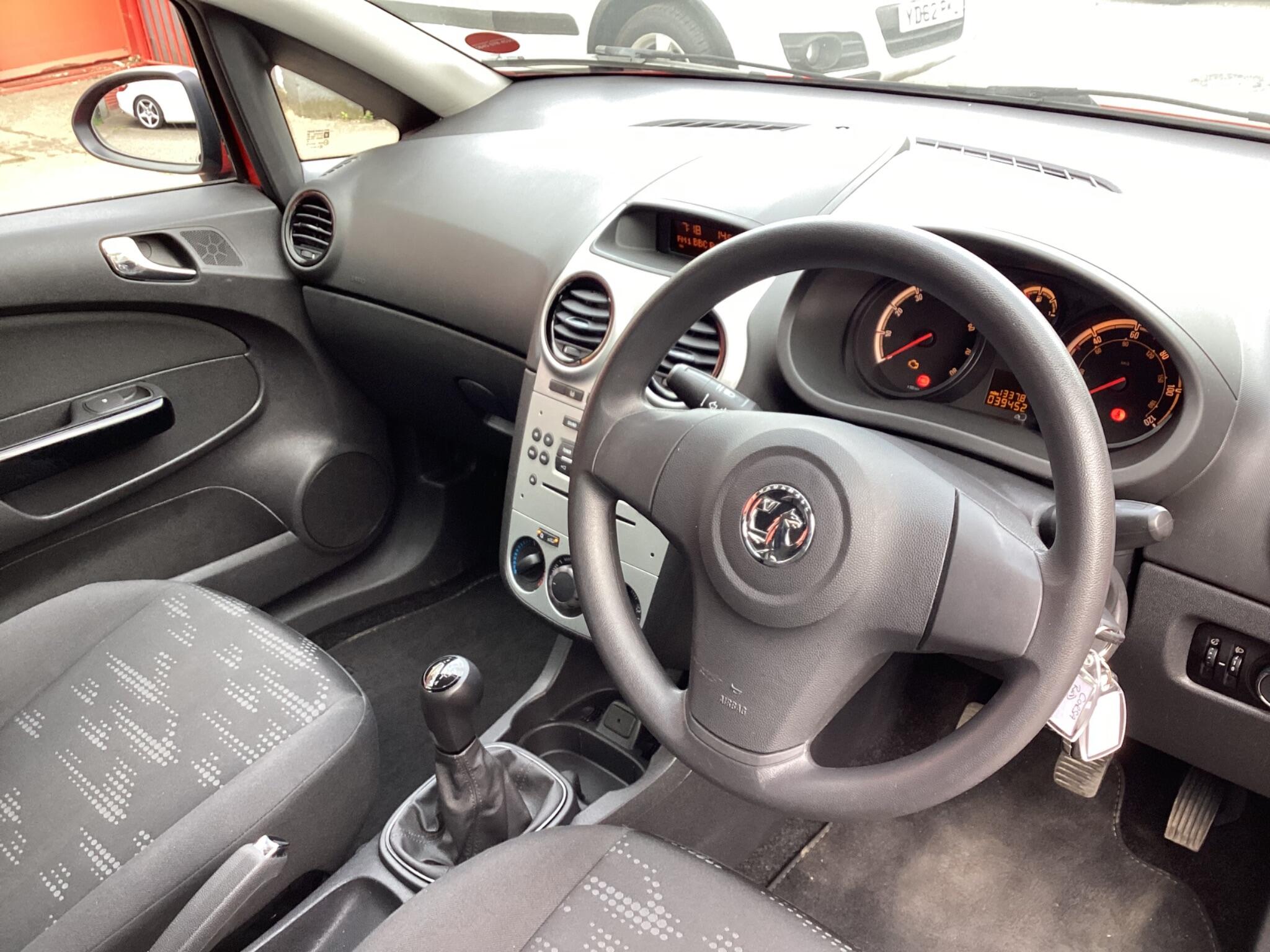 Vauxhall Corsa view 14