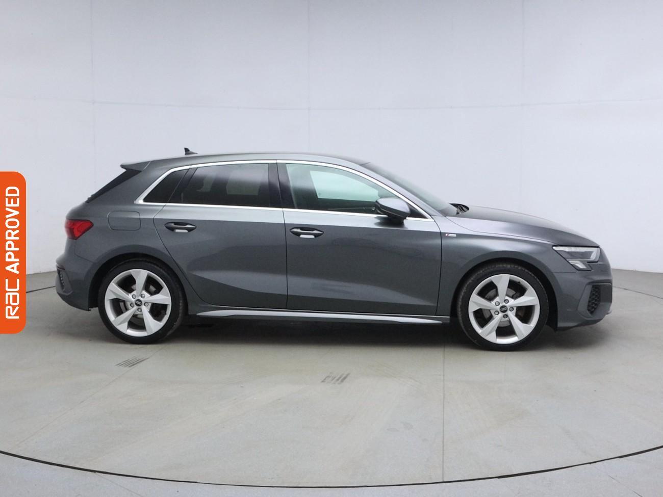 Audi A3 view 6