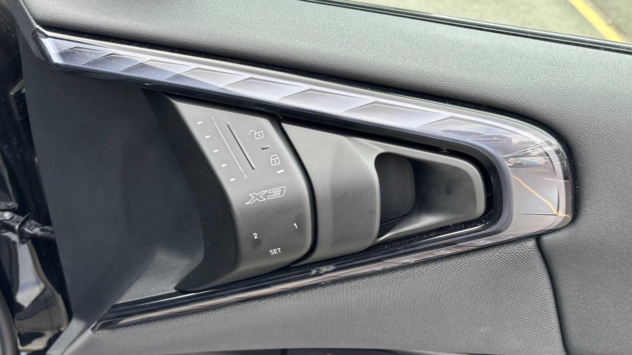 BMW X3 view 30