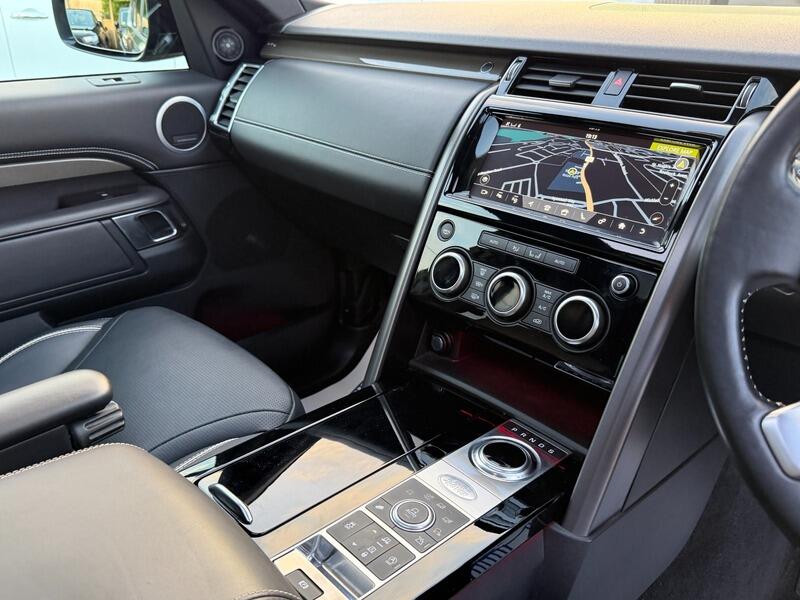 Land Rover Discovery 3 view 38