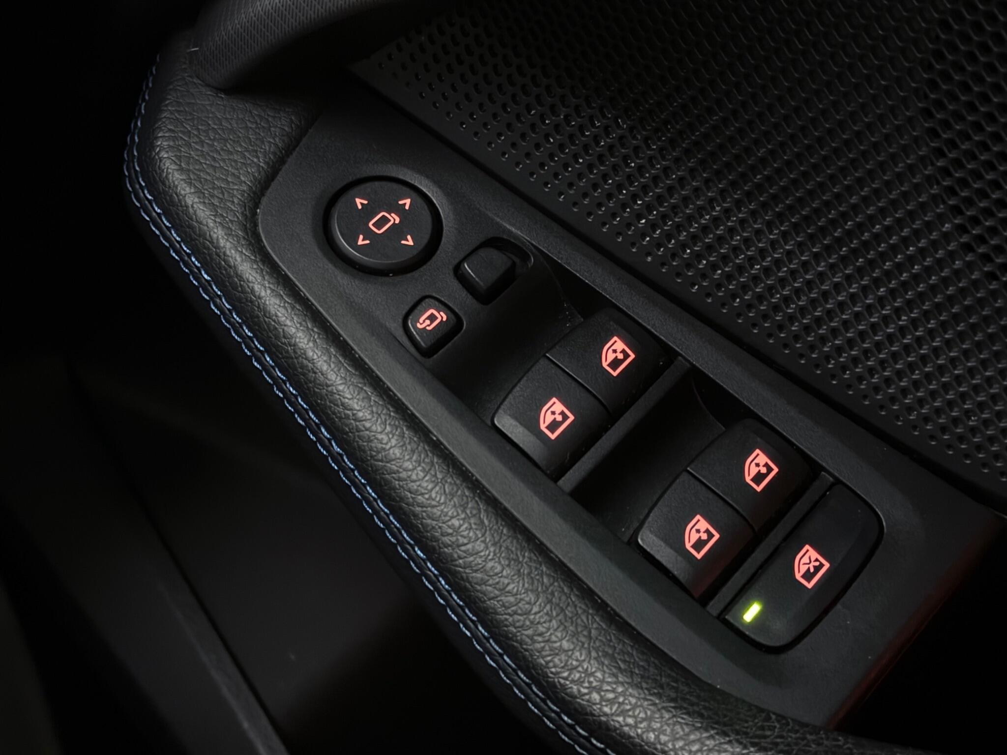 BMW 2 Series view 15