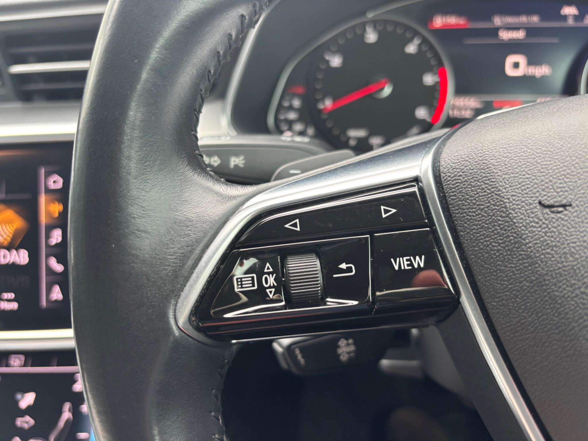 Audi A6 Avant view 26