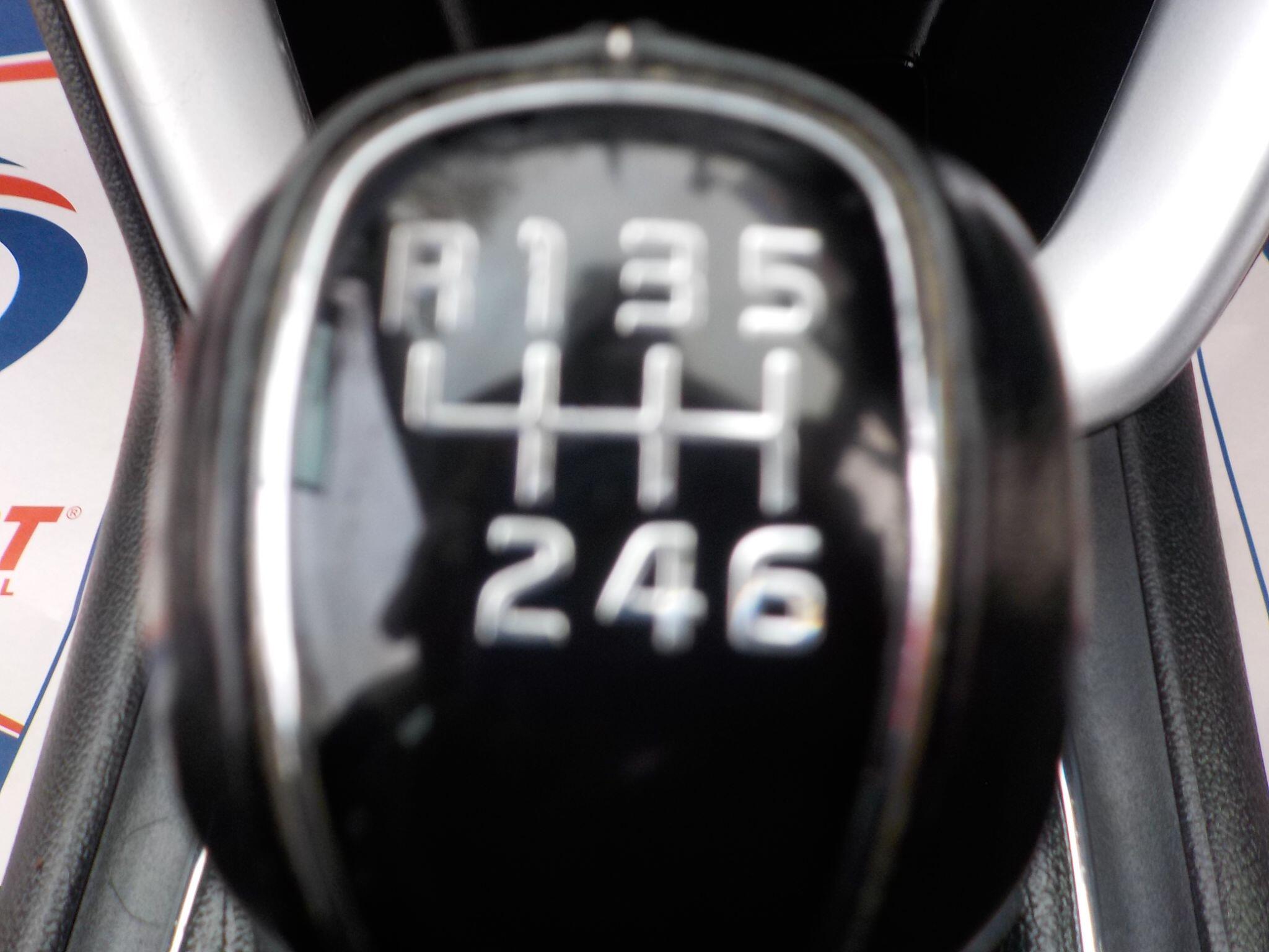 Kia Ceed 1.4 CRDi SR7 Euro 5 5dr