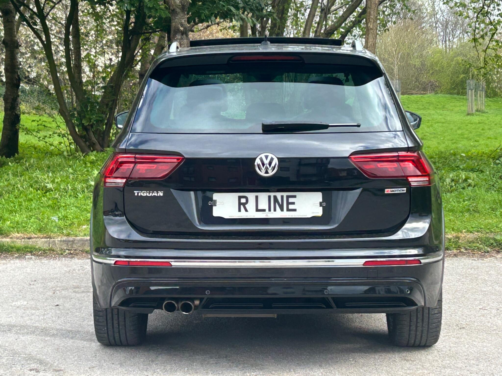 Volkswagen Tiguan view 14