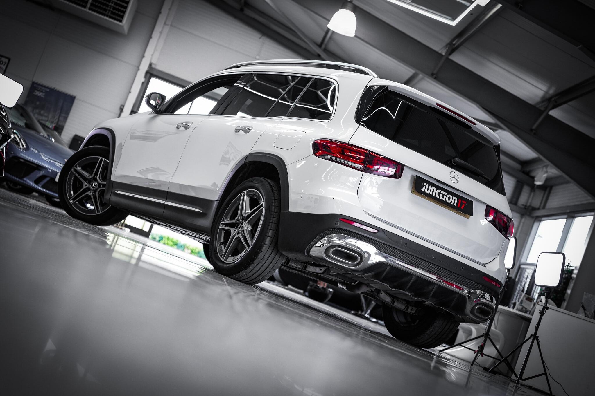 Mercedes-Benz GLB view 6
