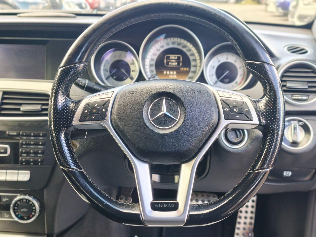 Mercedes-Benz C-Class view 15