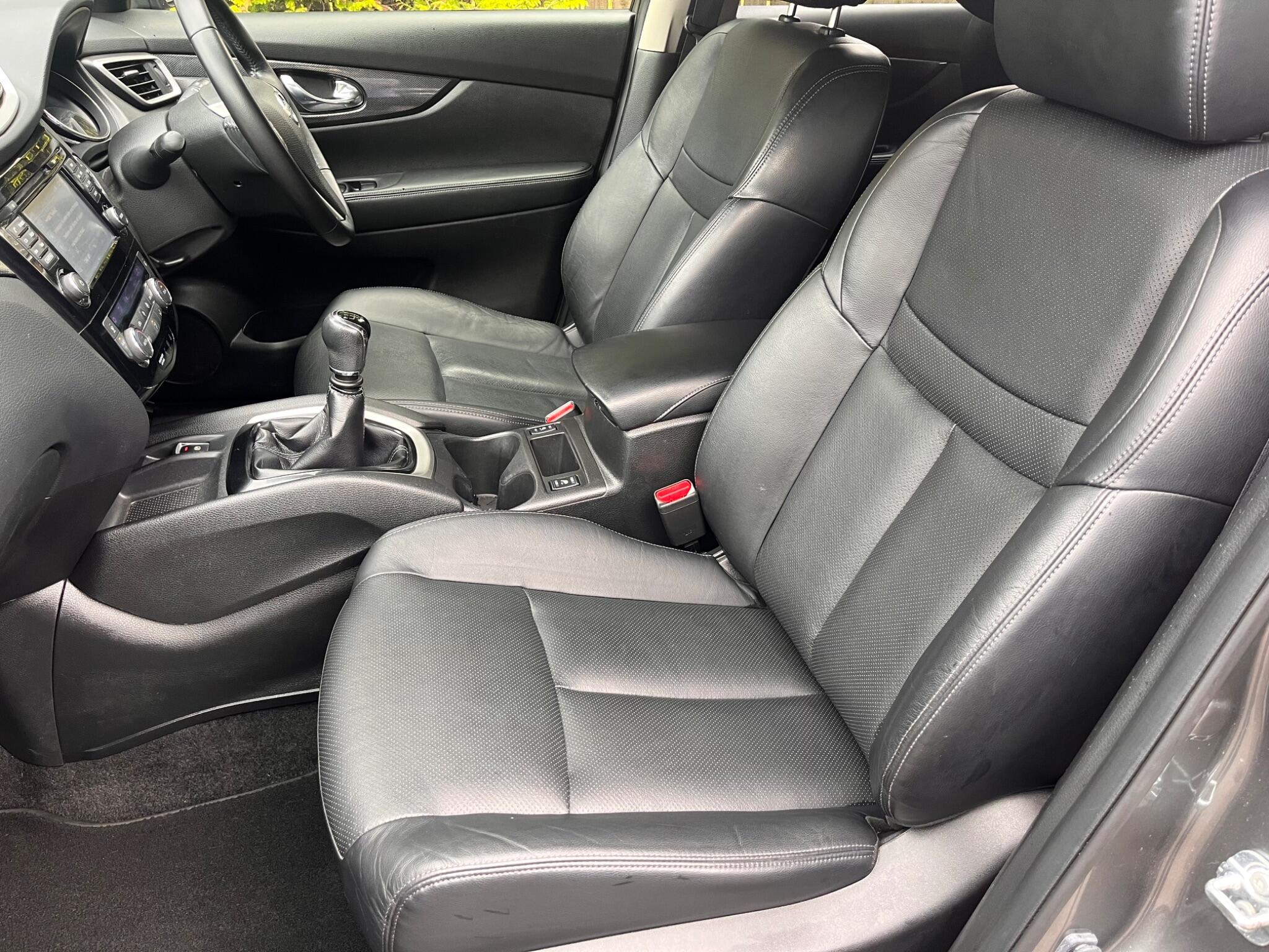 Nissan X-Trail view 30