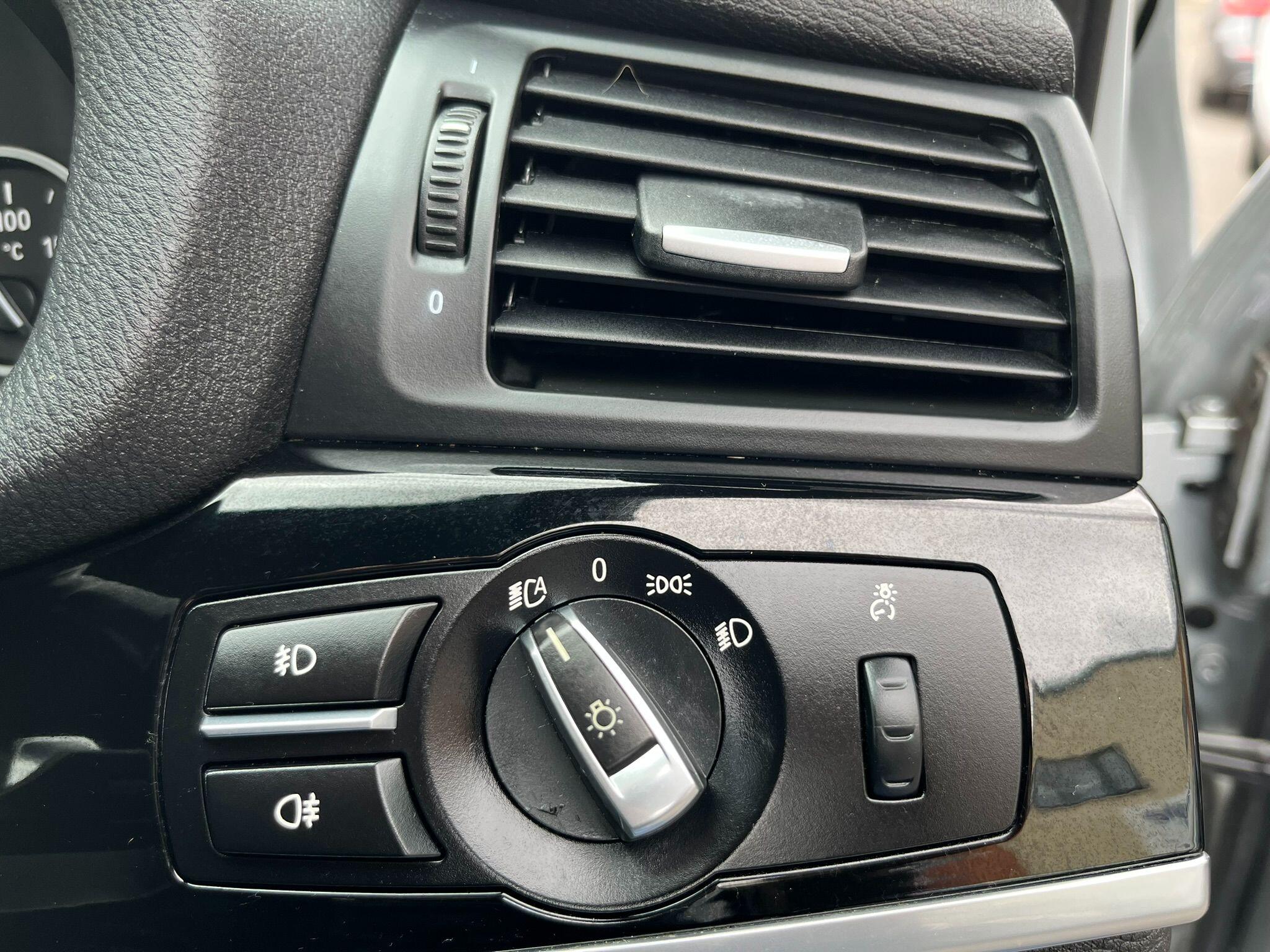 BMW X4 view 28
