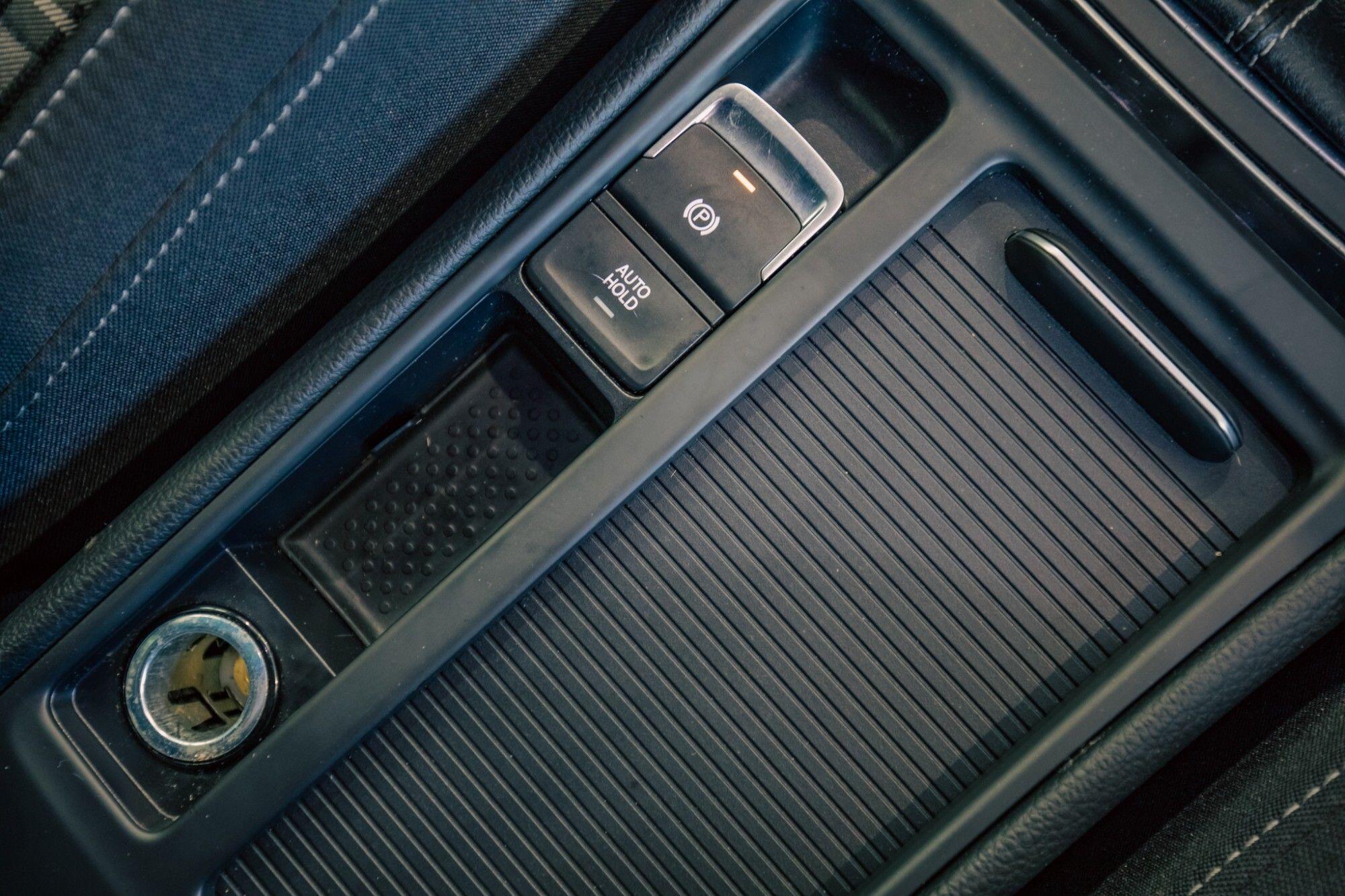 Volkswagen Golf view 19