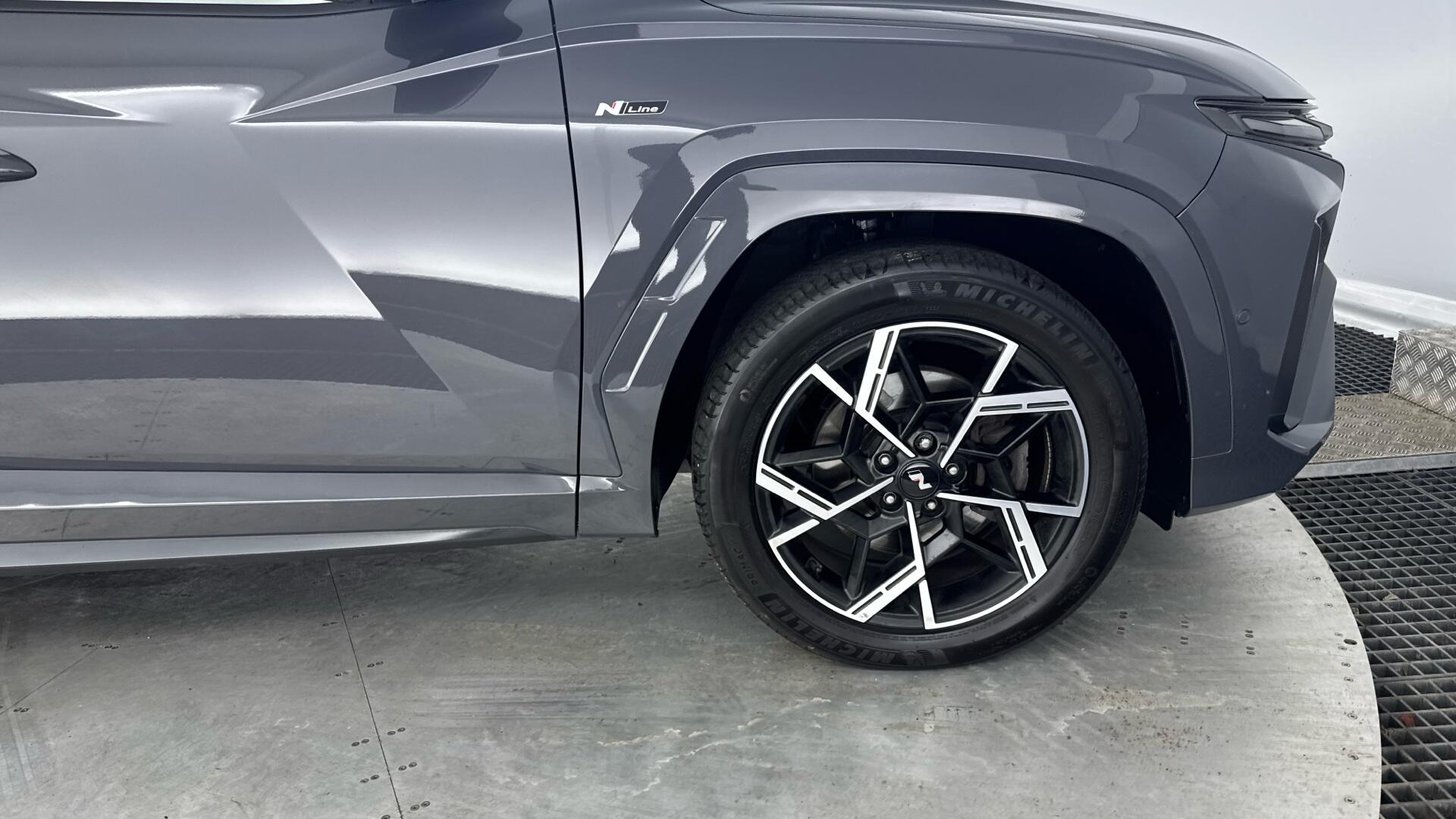 Hyundai Tucson view 21