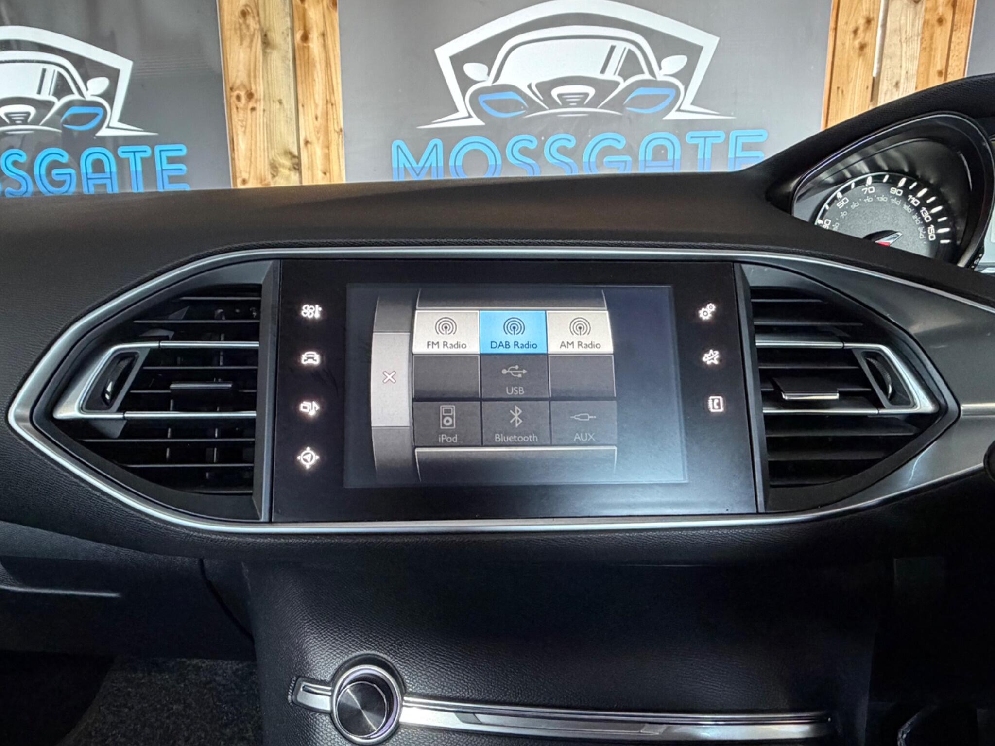 Peugeot 308 SW view 25