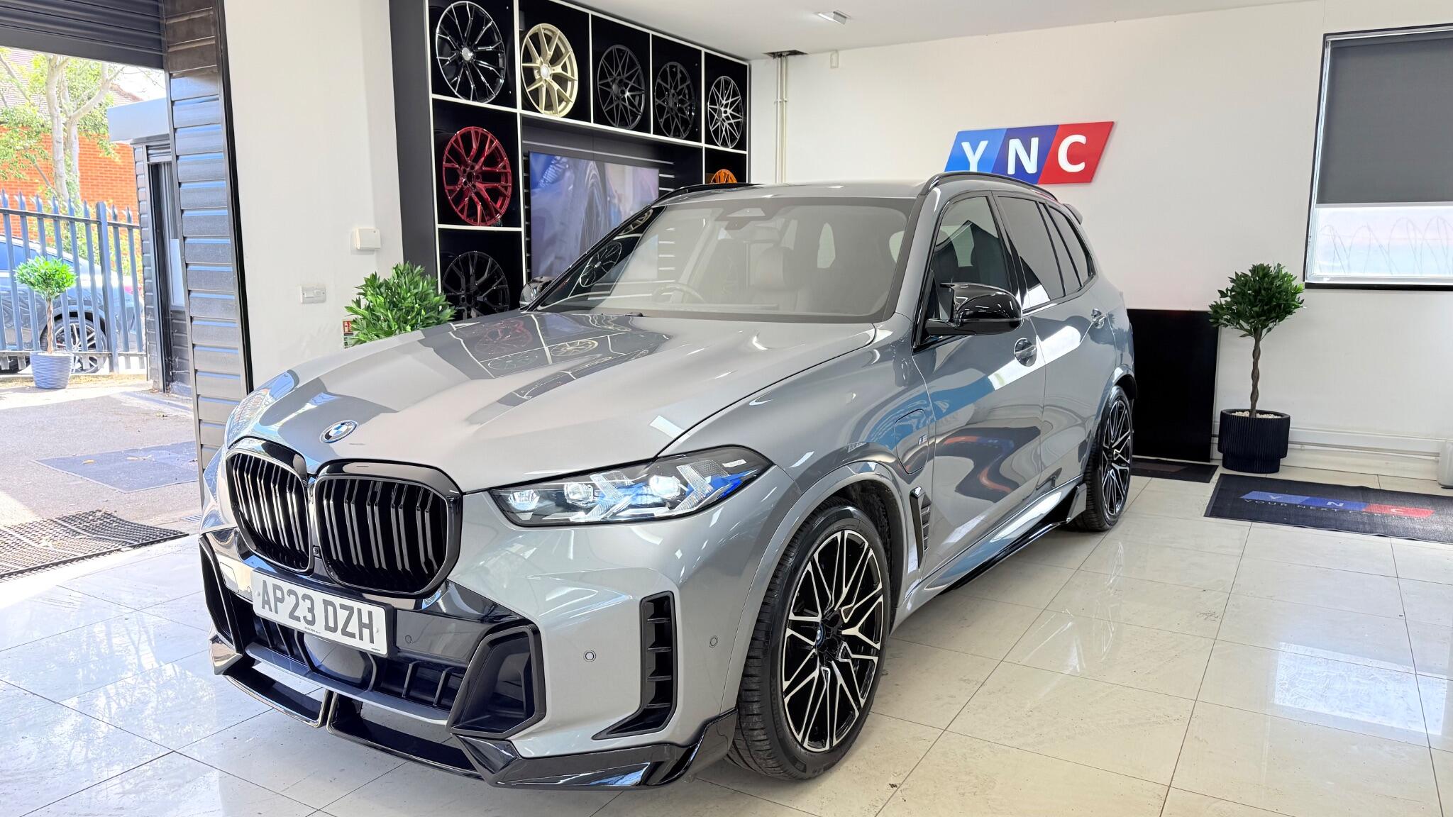 BMW X5 view 56