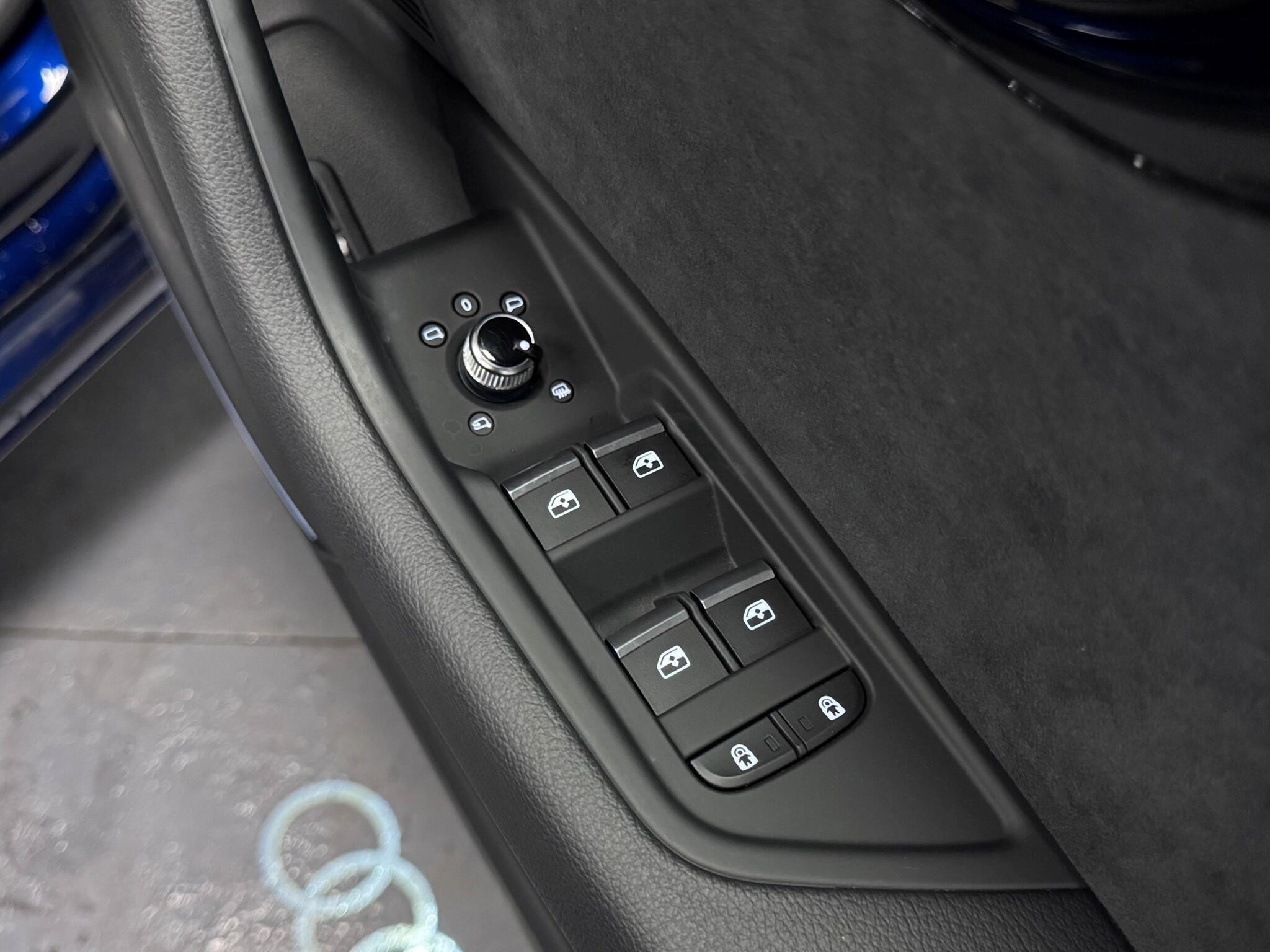 Audi A5 view 11