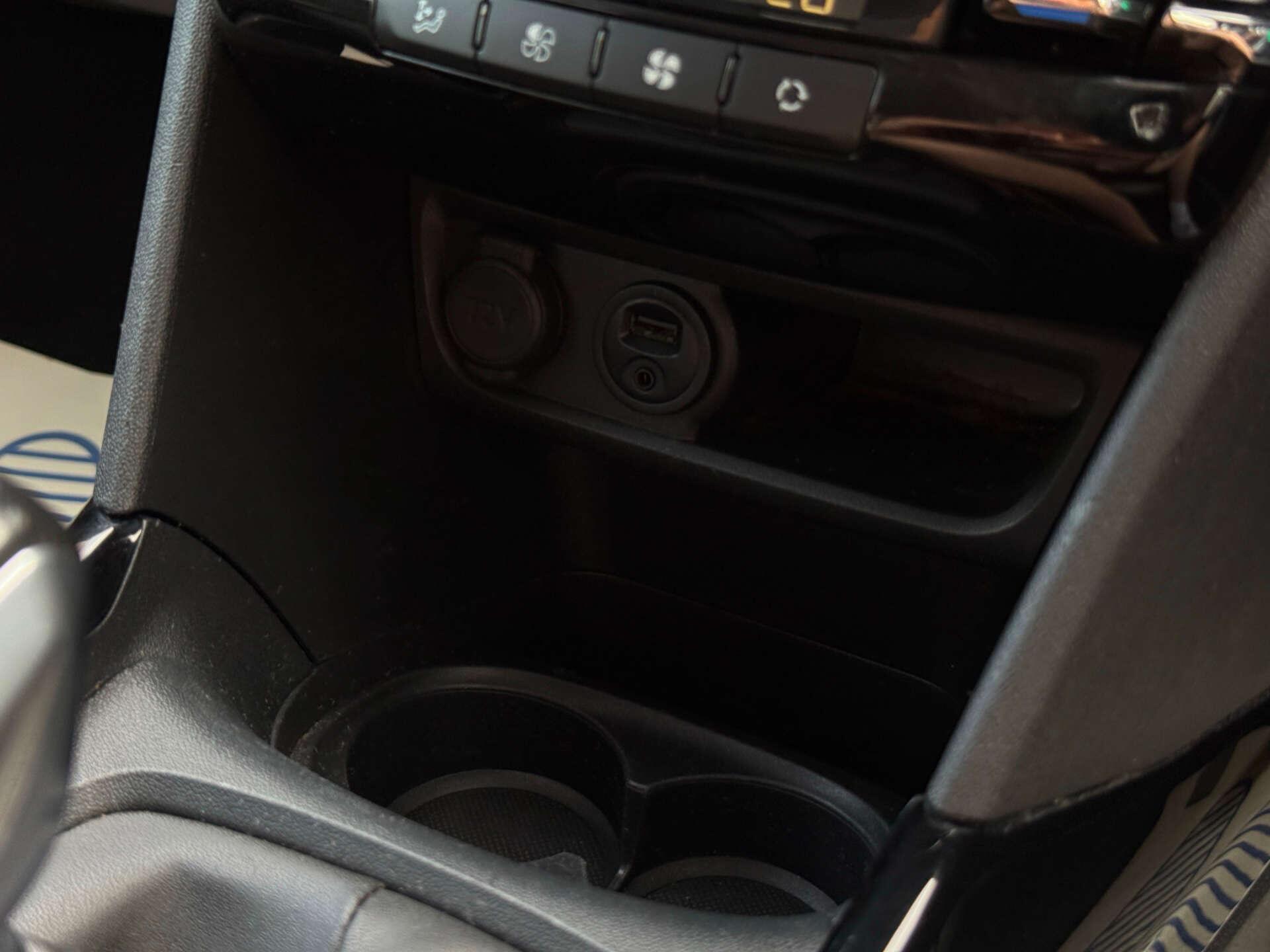 Peugeot 2008 view 72