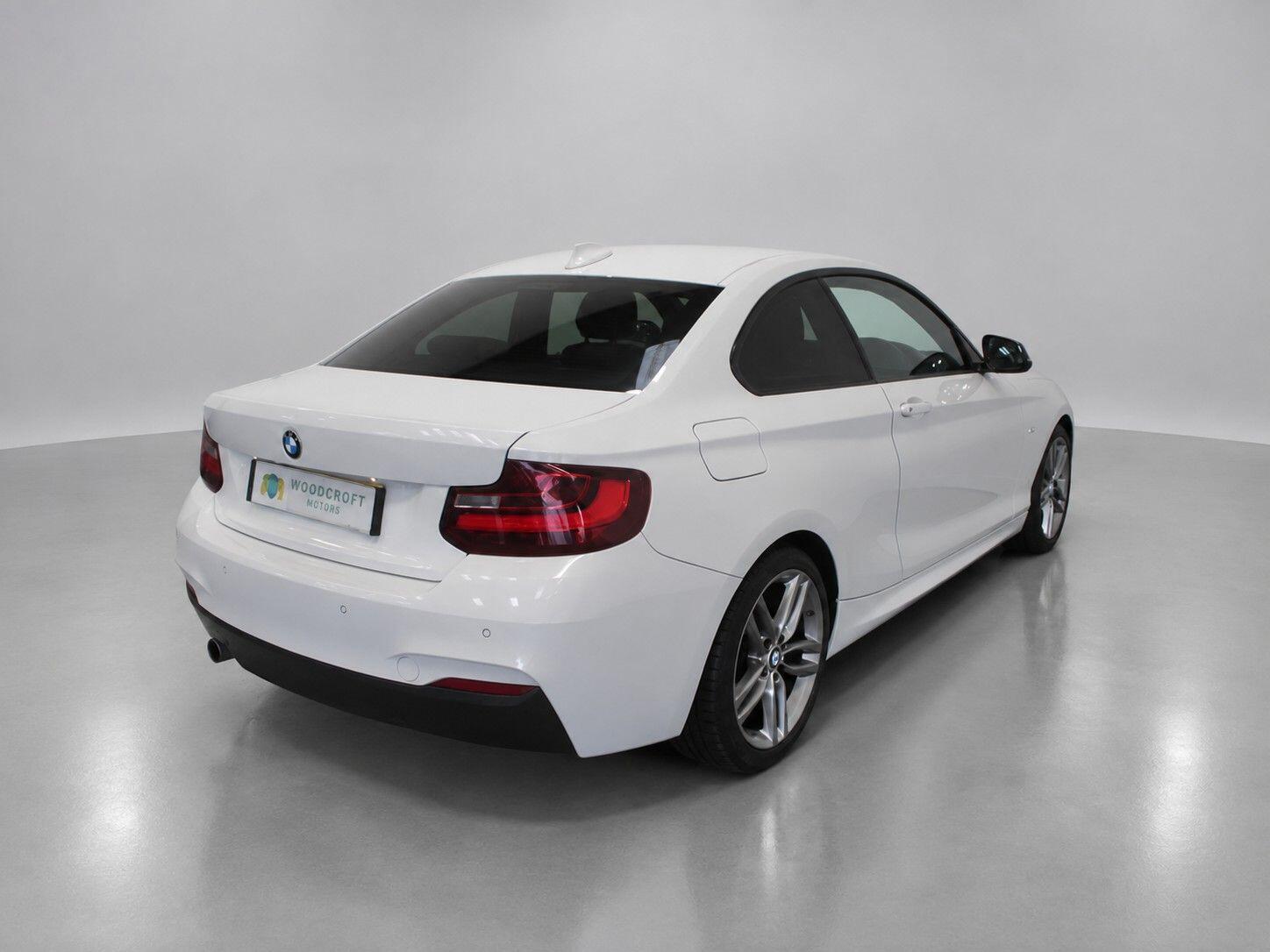 BMW 2 Series view 8