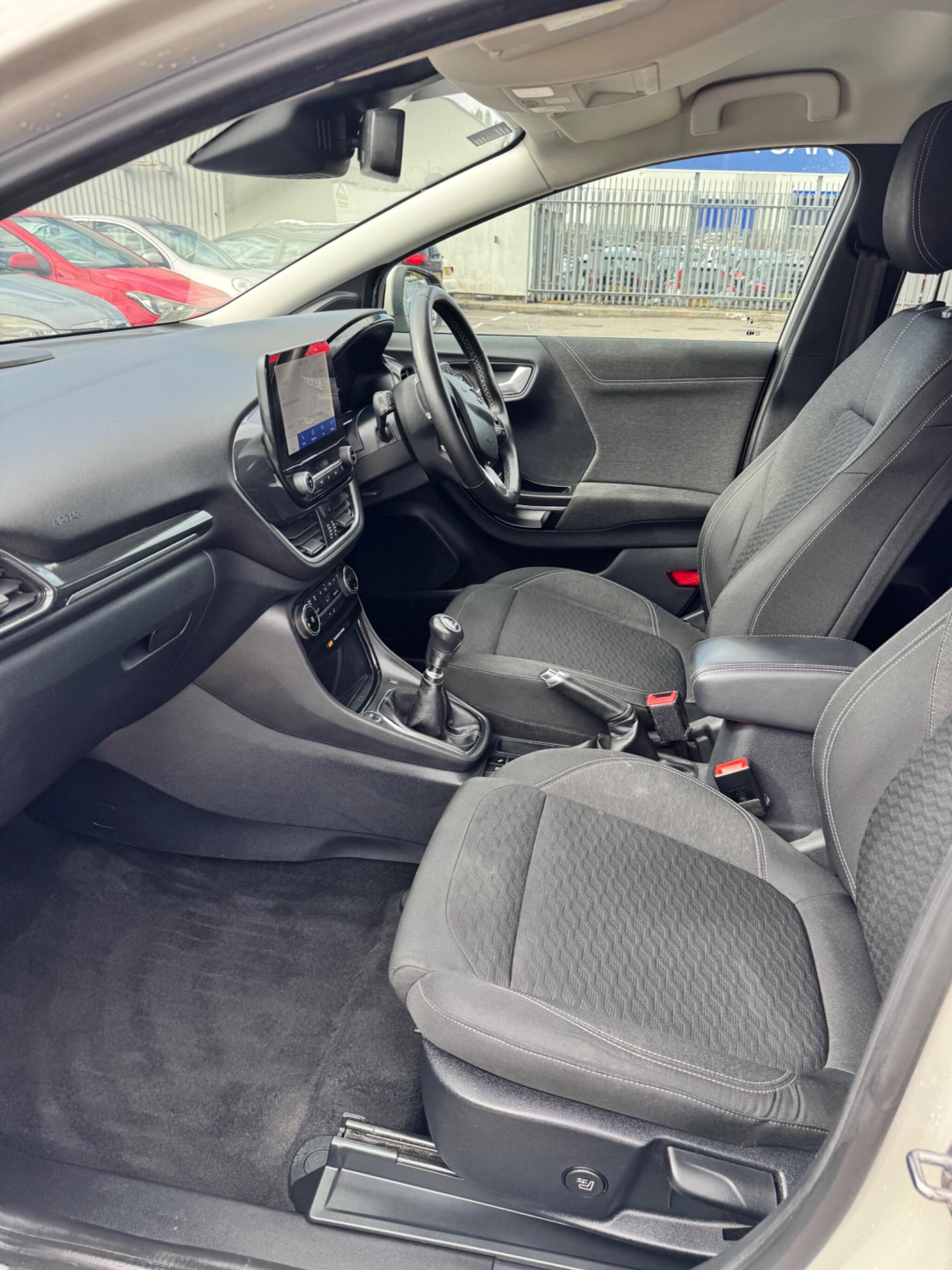 Ford Puma view 49