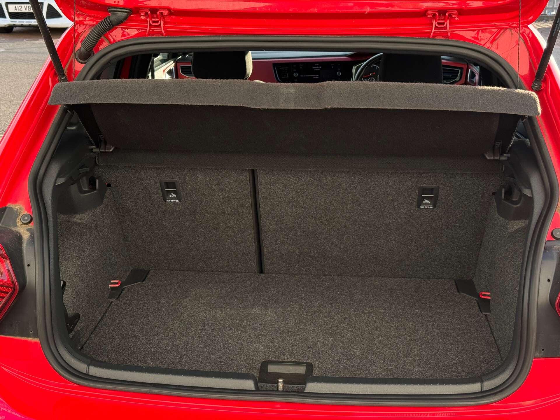 Volkswagen Polo view 48