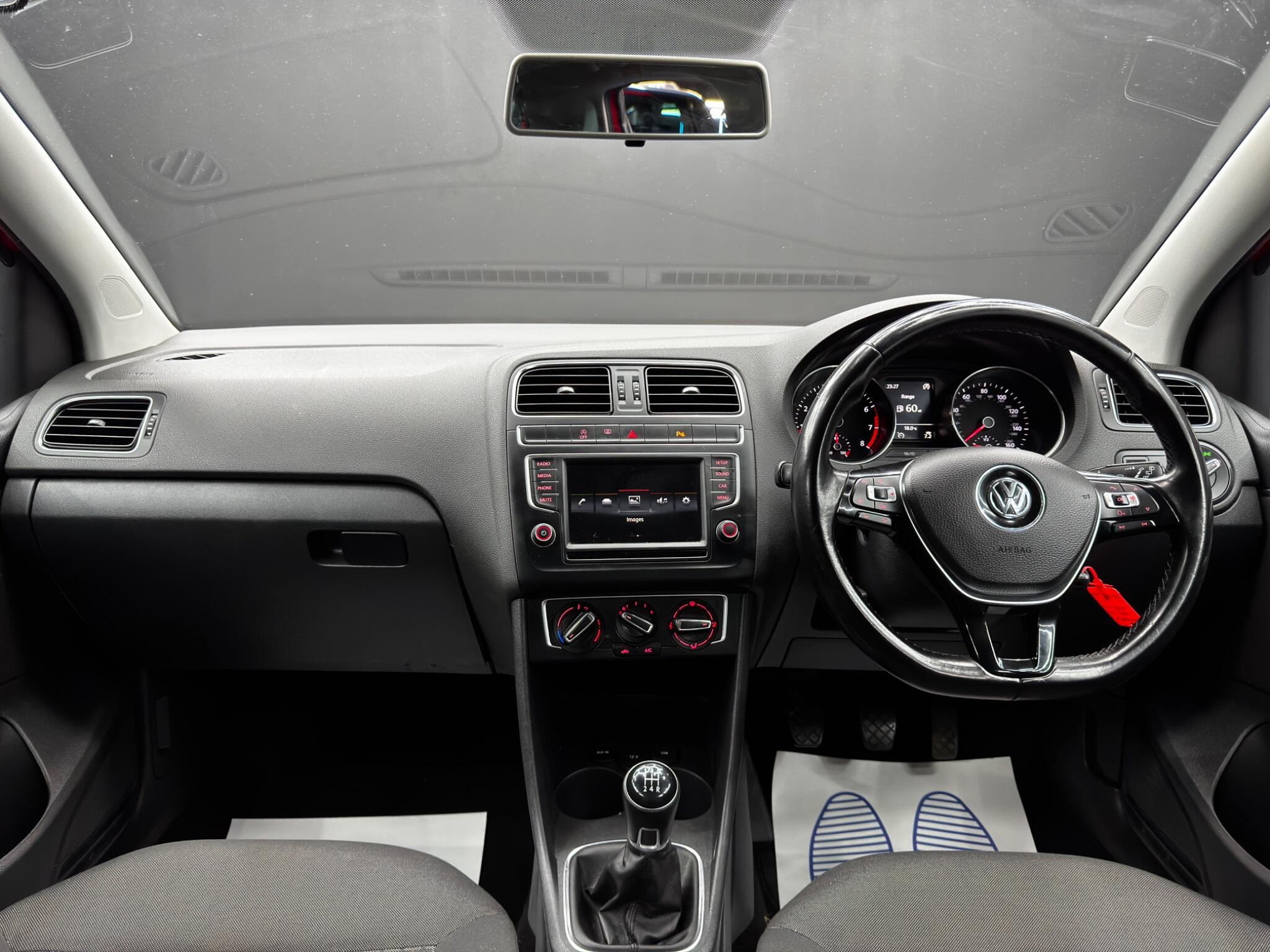 Volkswagen Polo view 10