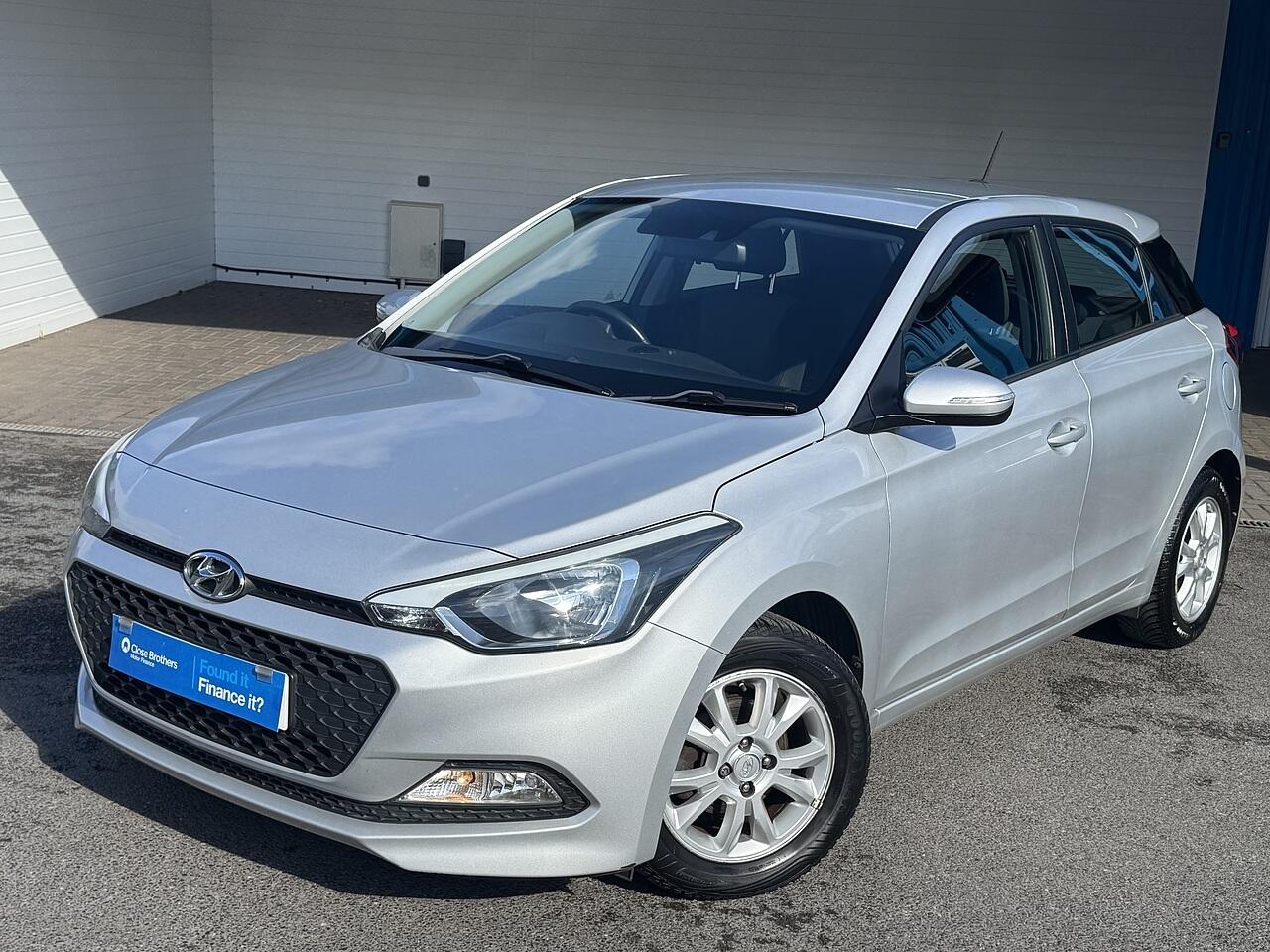 Hyundai I20 view 3